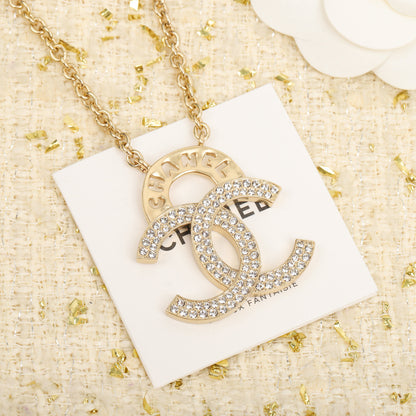 New double C hollow necklace