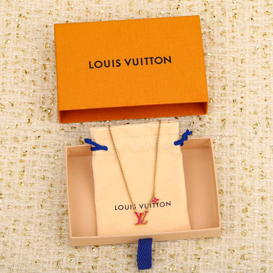 Classic logo letter necklace