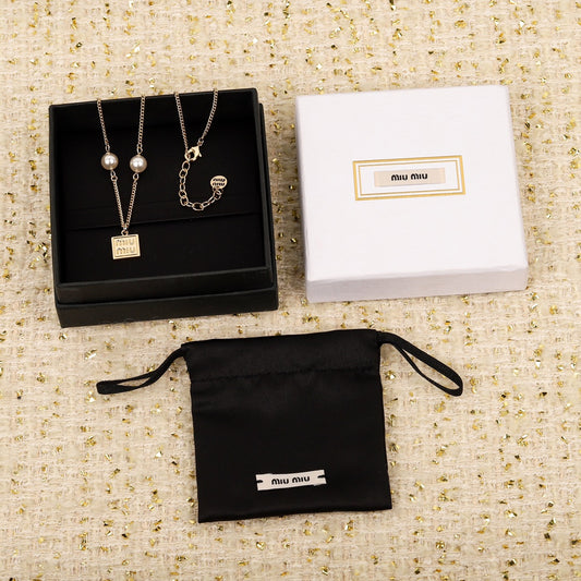 New Square Pearl Necklace