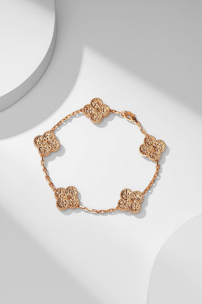 Gold-stamped five-flower bracelet