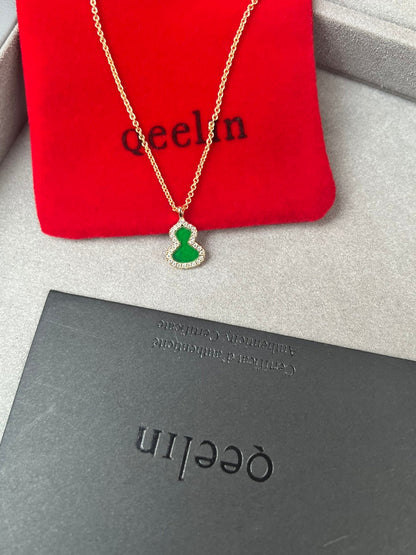 Classic Mini Jade Gourd Necklace