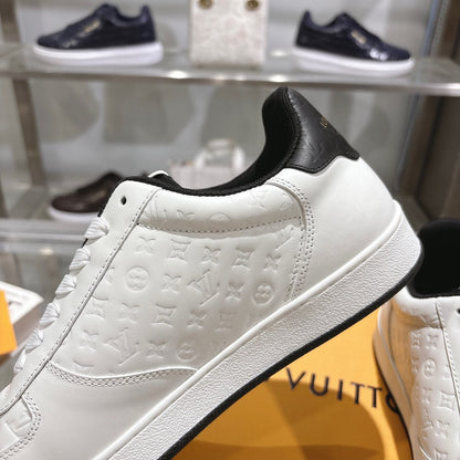 L Men's Sneakers
