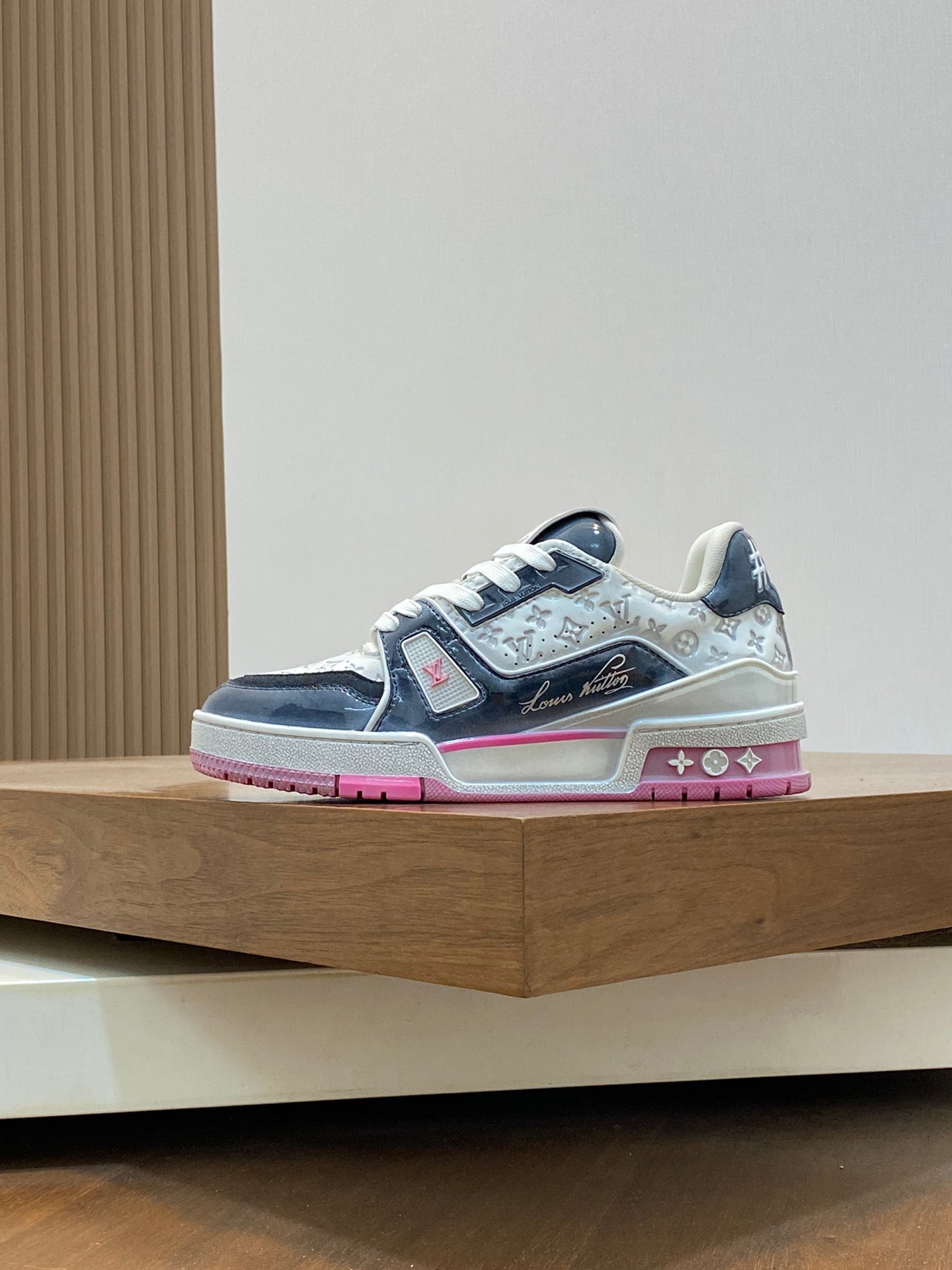 L Men's Casual Sneakers