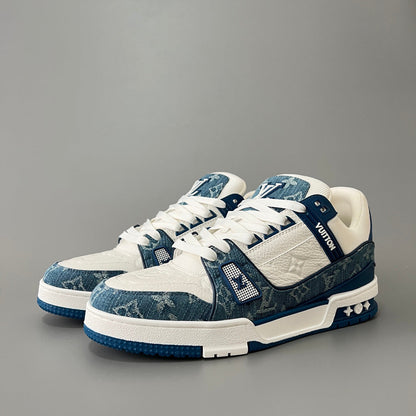 Denim shoes with brand logo on the side
