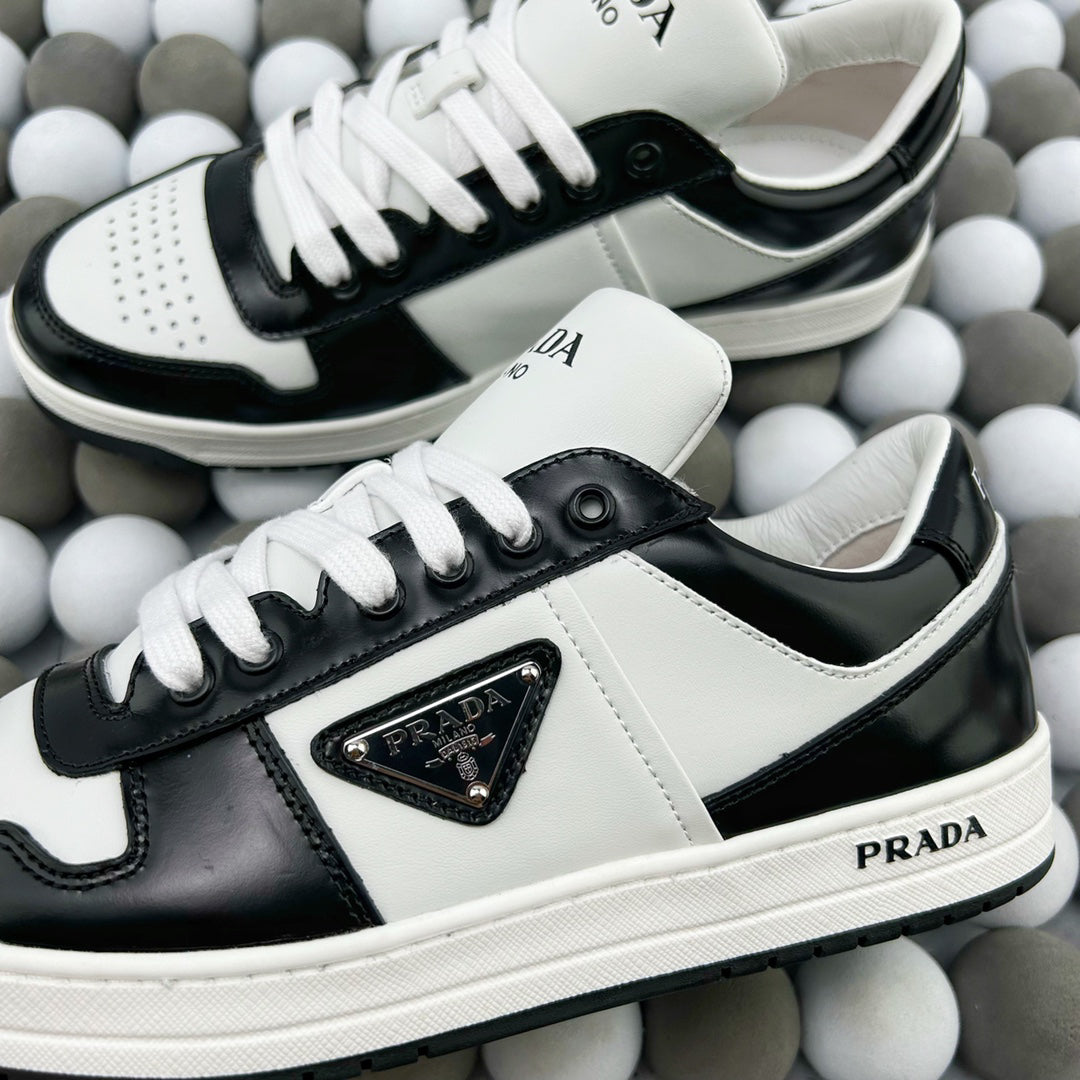 P Black and White Panda Low Top Lace Up Round Toe Board Shoes