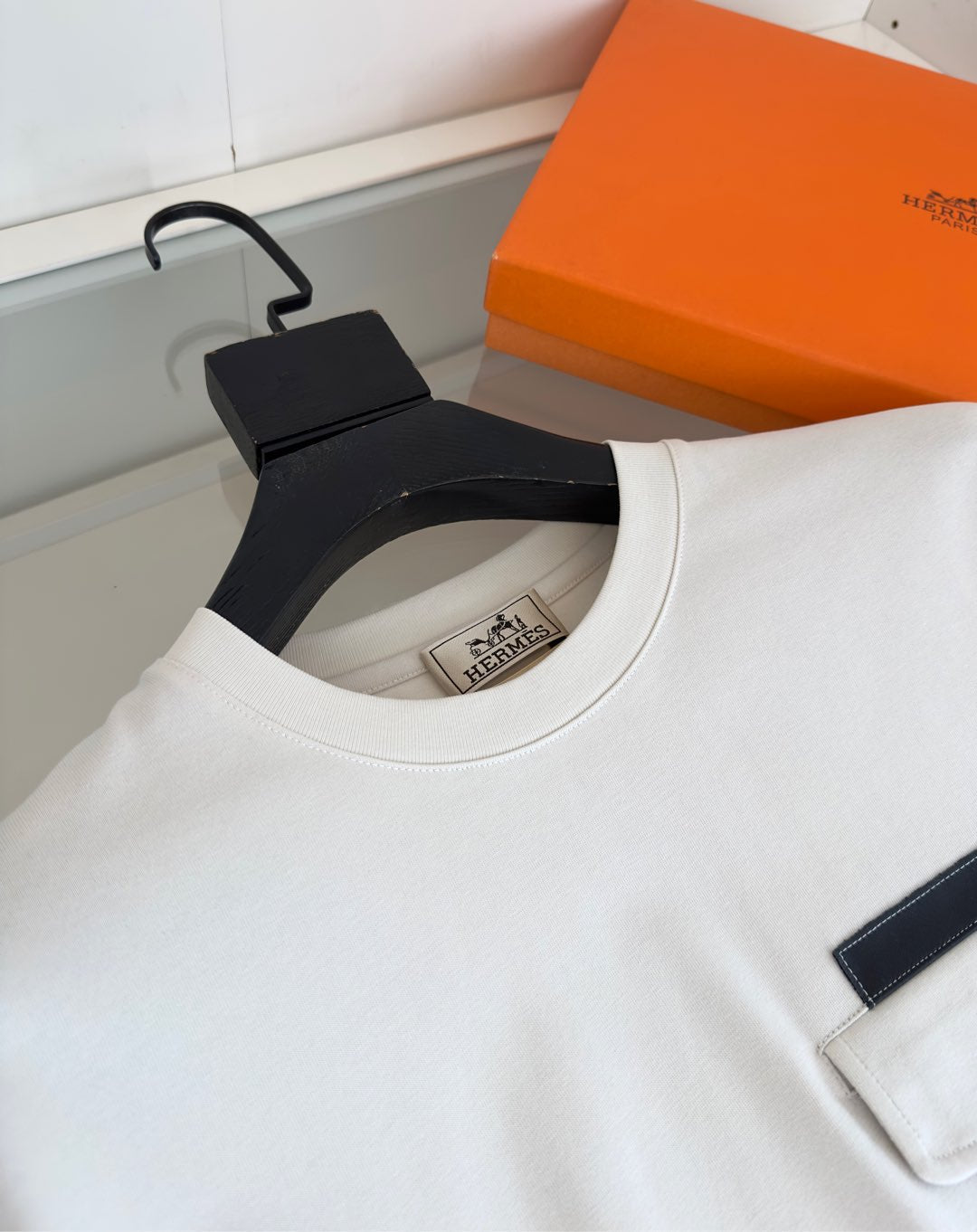 2025 Spring/Summer Slightly Wide Round Neck Short Sleeve T-Shirt