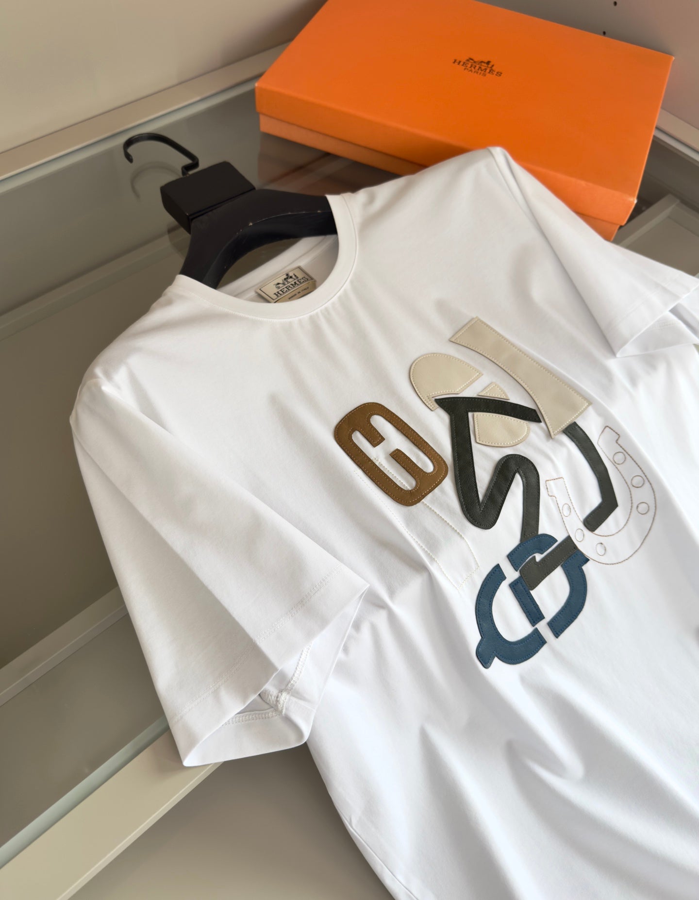 2025 Spring and Summer Leather Embroidery Round Neck Short Sleeve T-shirt