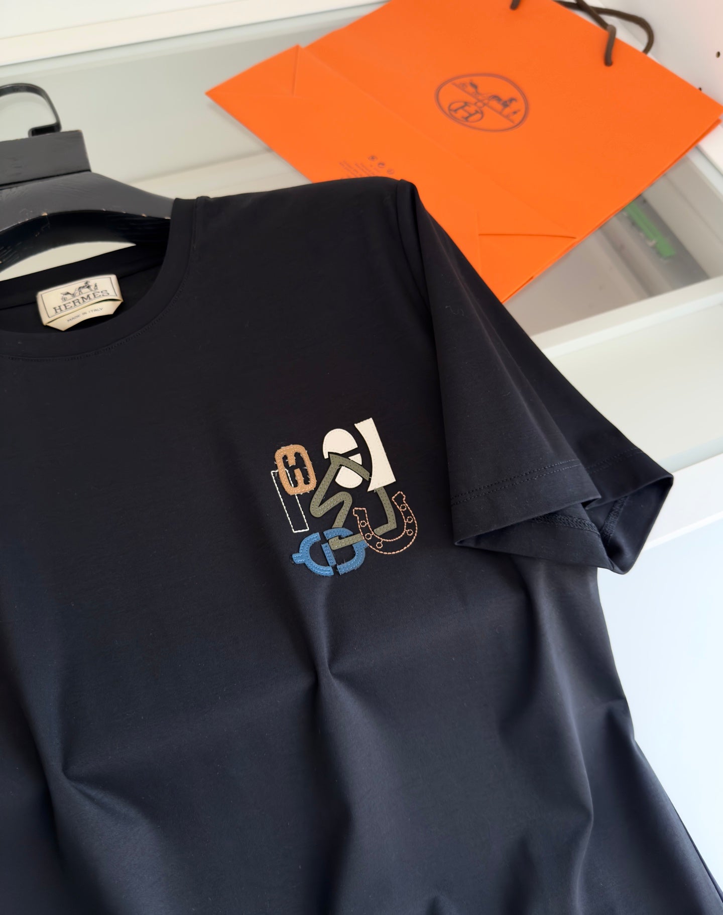 2025 Spring and Summer Leather Embroidery Round Neck Short Sleeve T-shirt