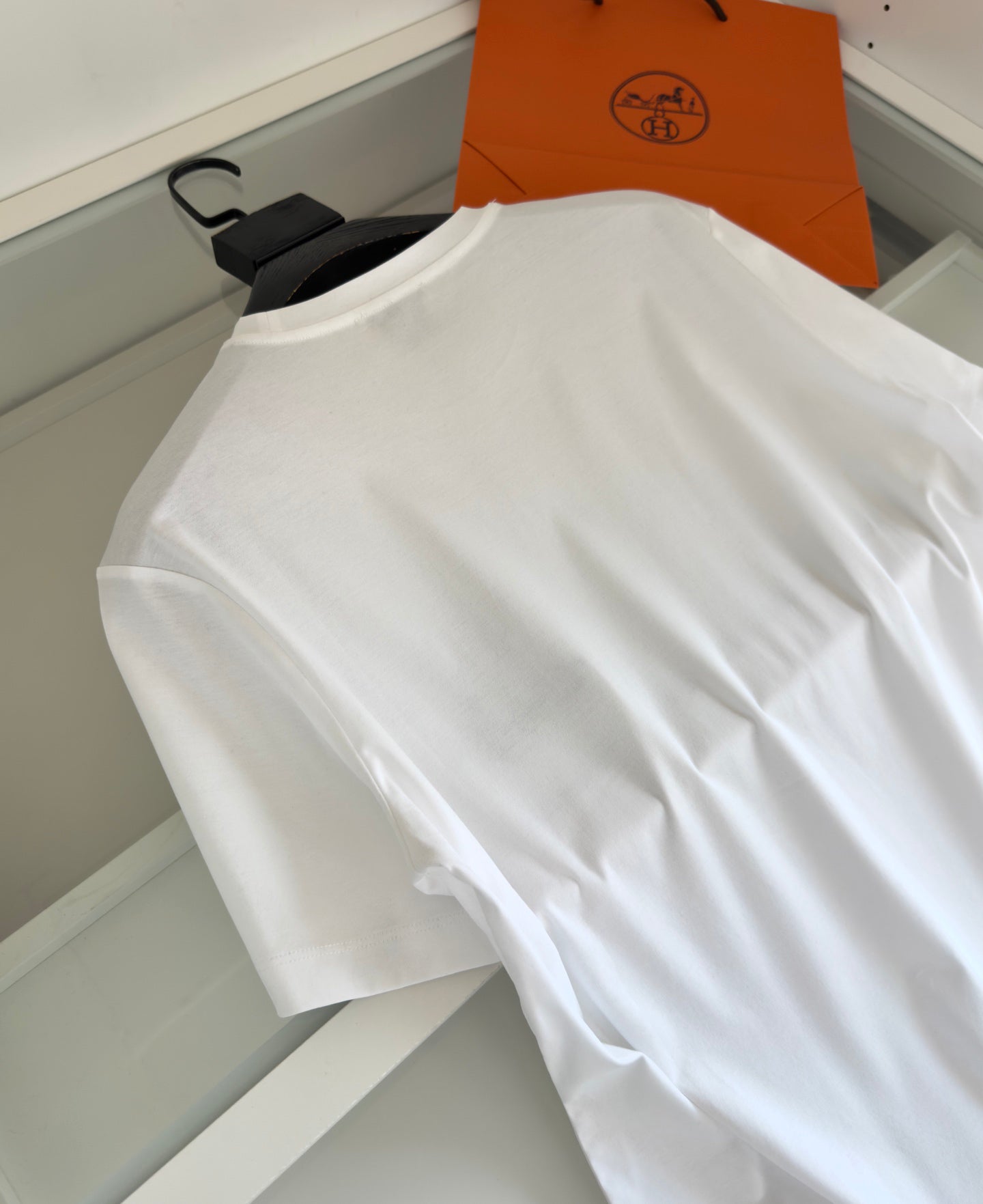 2025 Spring and Summer Leather Embroidery Round Neck Short Sleeve T-shirt