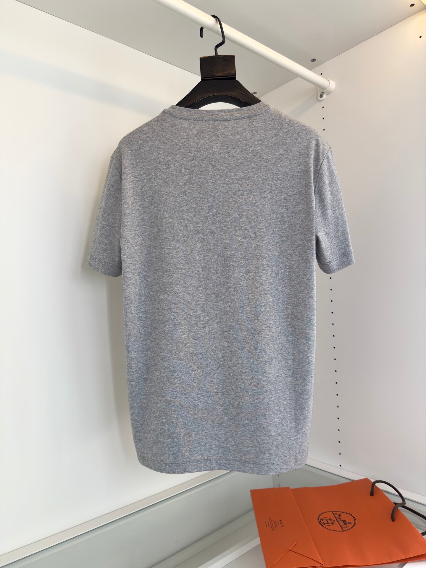 2025 Spring and Summer Leather Embroidery Round Neck Short Sleeve T-shirt