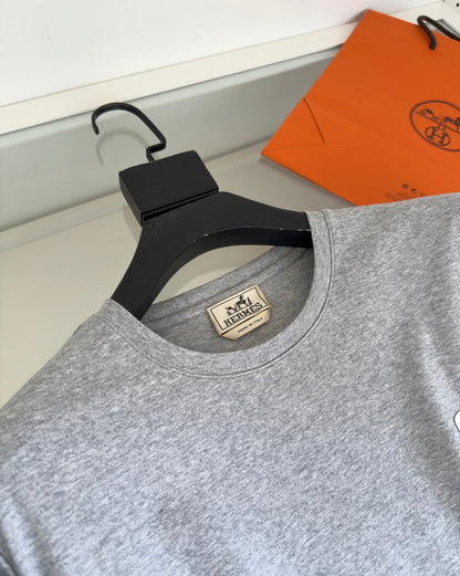 2025 Spring and Summer Leather Embroidery Round Neck Short Sleeve T-shirt