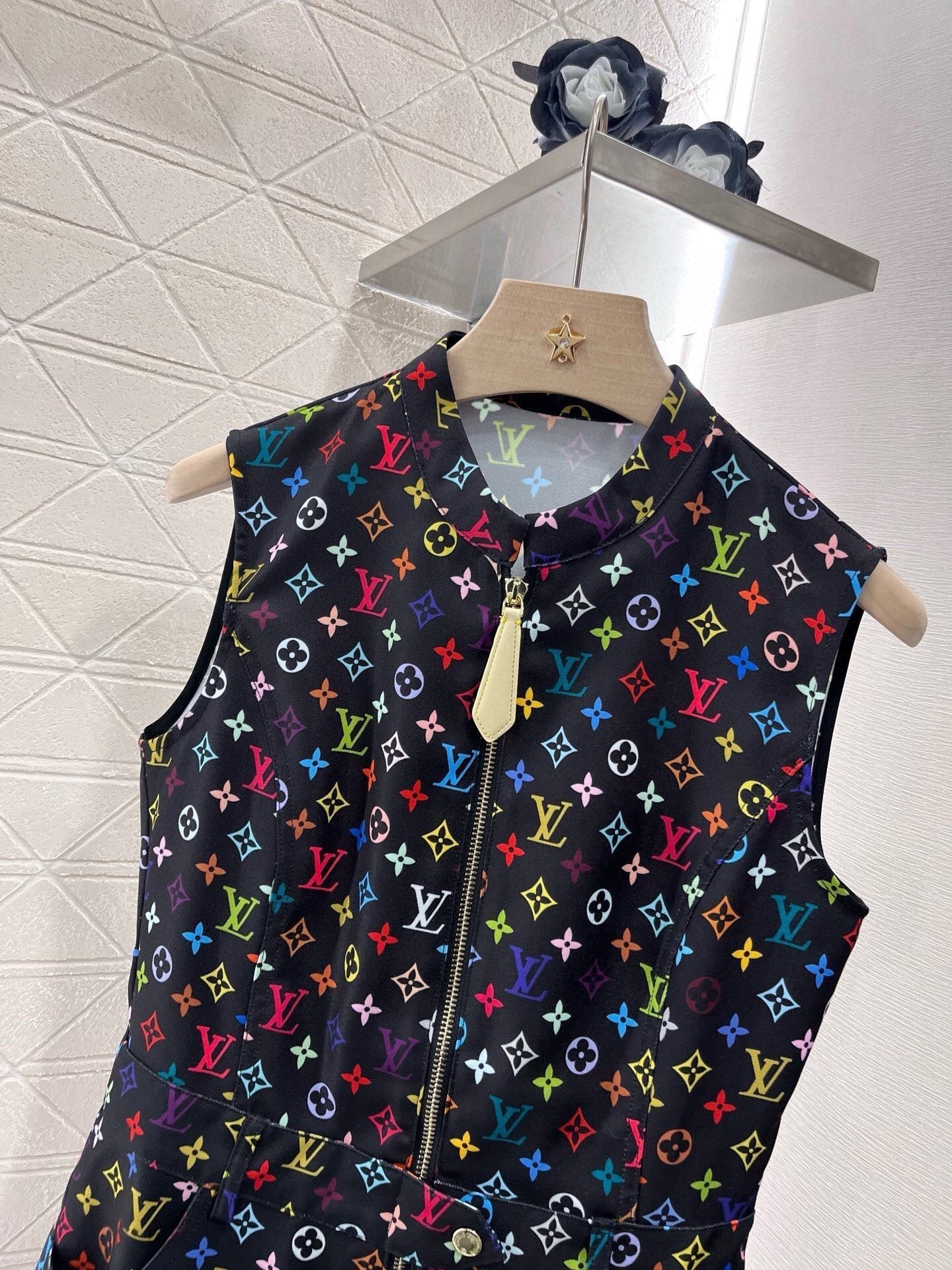 2025 New Sleeveless Dress