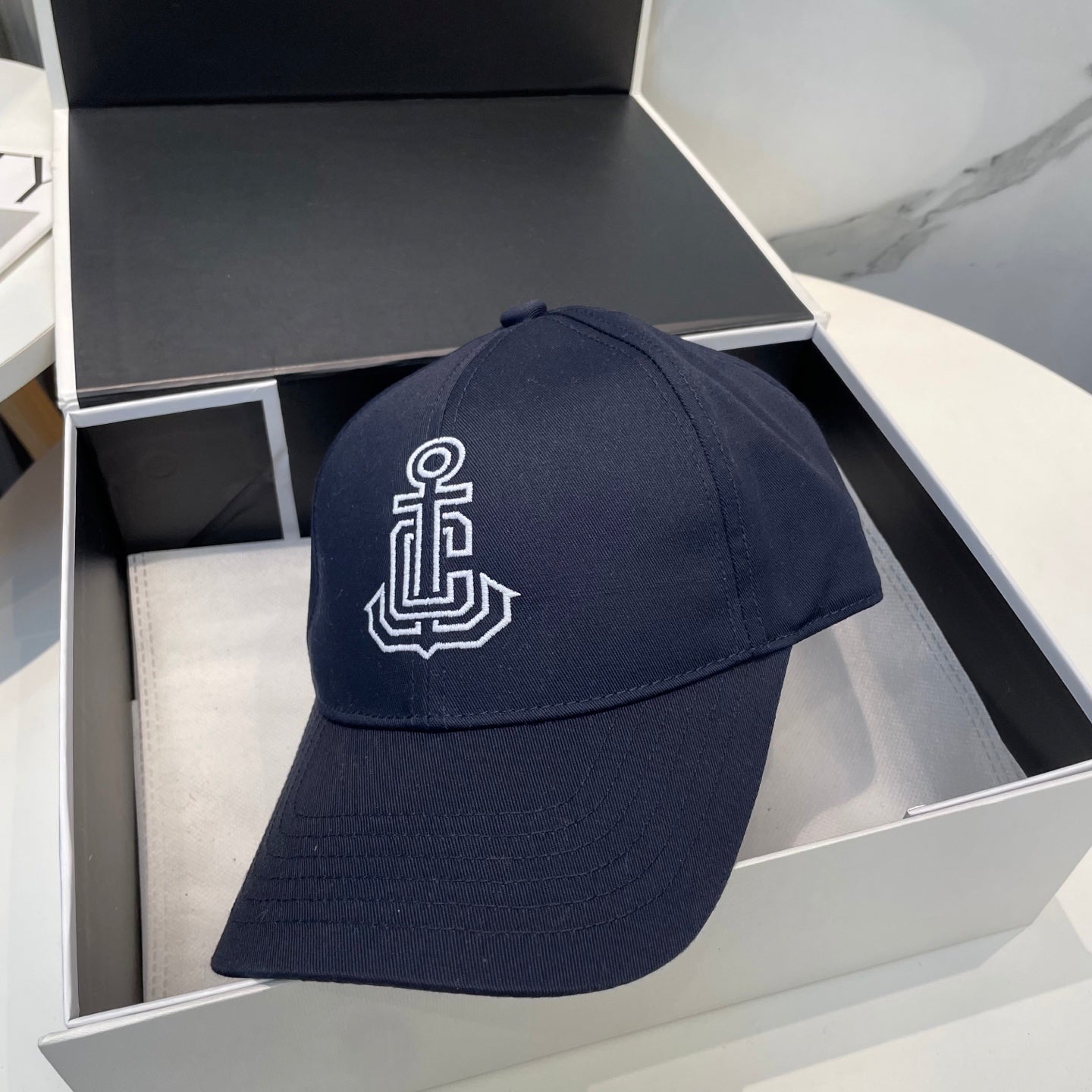 25 Summer new simple embroidered letters baseball cap