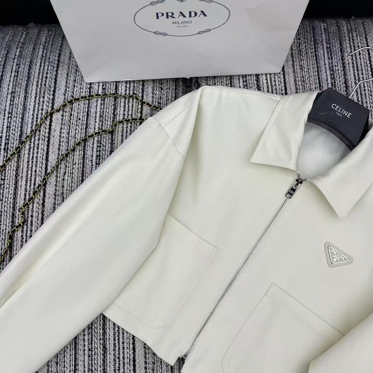 25 New style lapel long sleeve jacket