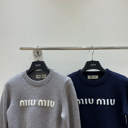 25fw Short crop top sweater with exposed navel