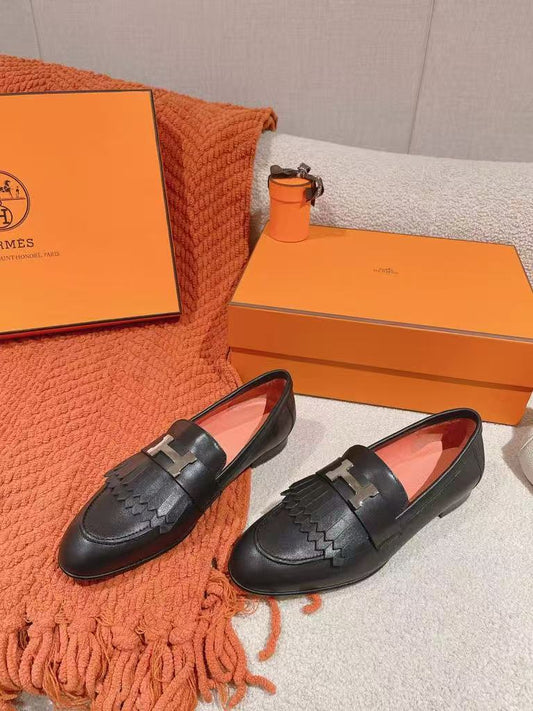 HM Mocassins Royal Loafers Black Goat Leather