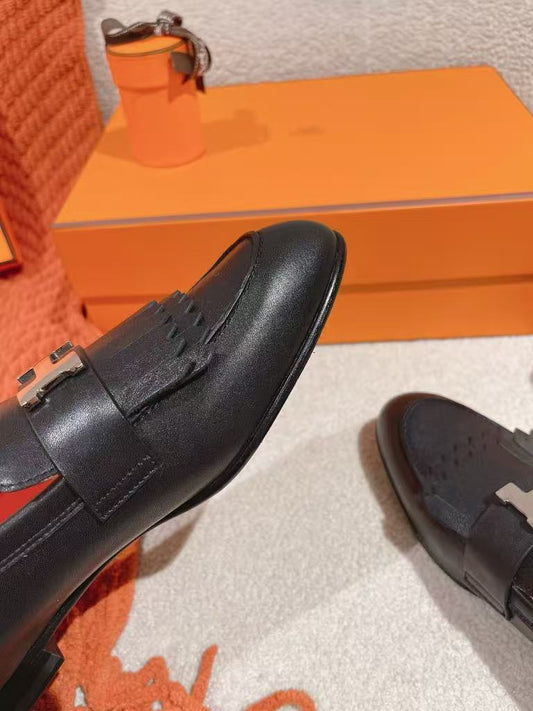 HM Mocassins Royal Loafers Black Goat Leather