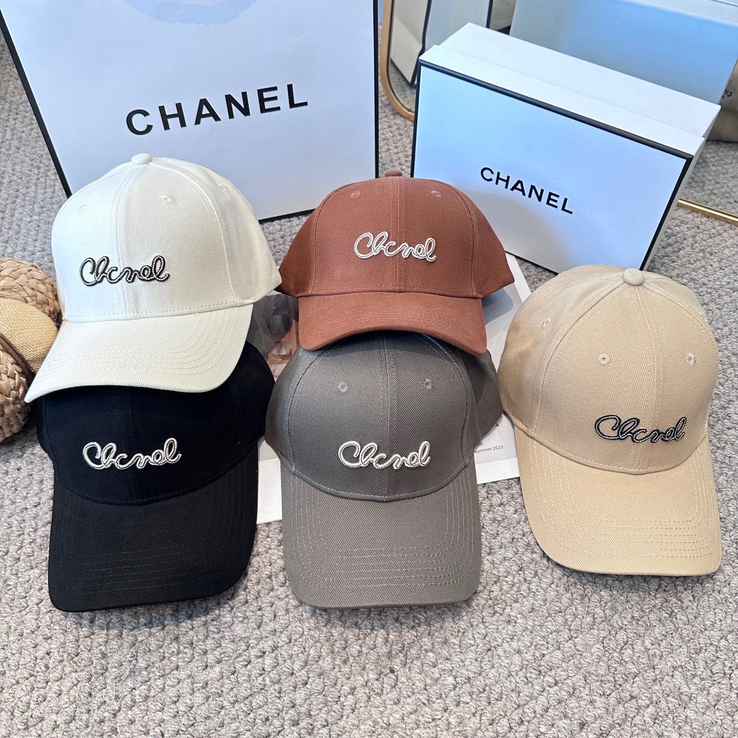 New Minimalist Embroidered Logo Baseball Cap