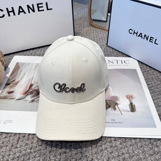 New Minimalist Embroidered Logo Baseball Cap