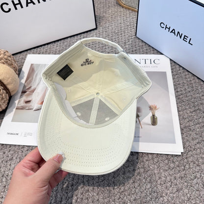 New Minimalist Embroidered Logo Baseball Cap