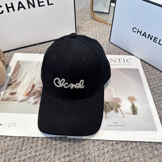 New Minimalist Embroidered Logo Baseball Cap