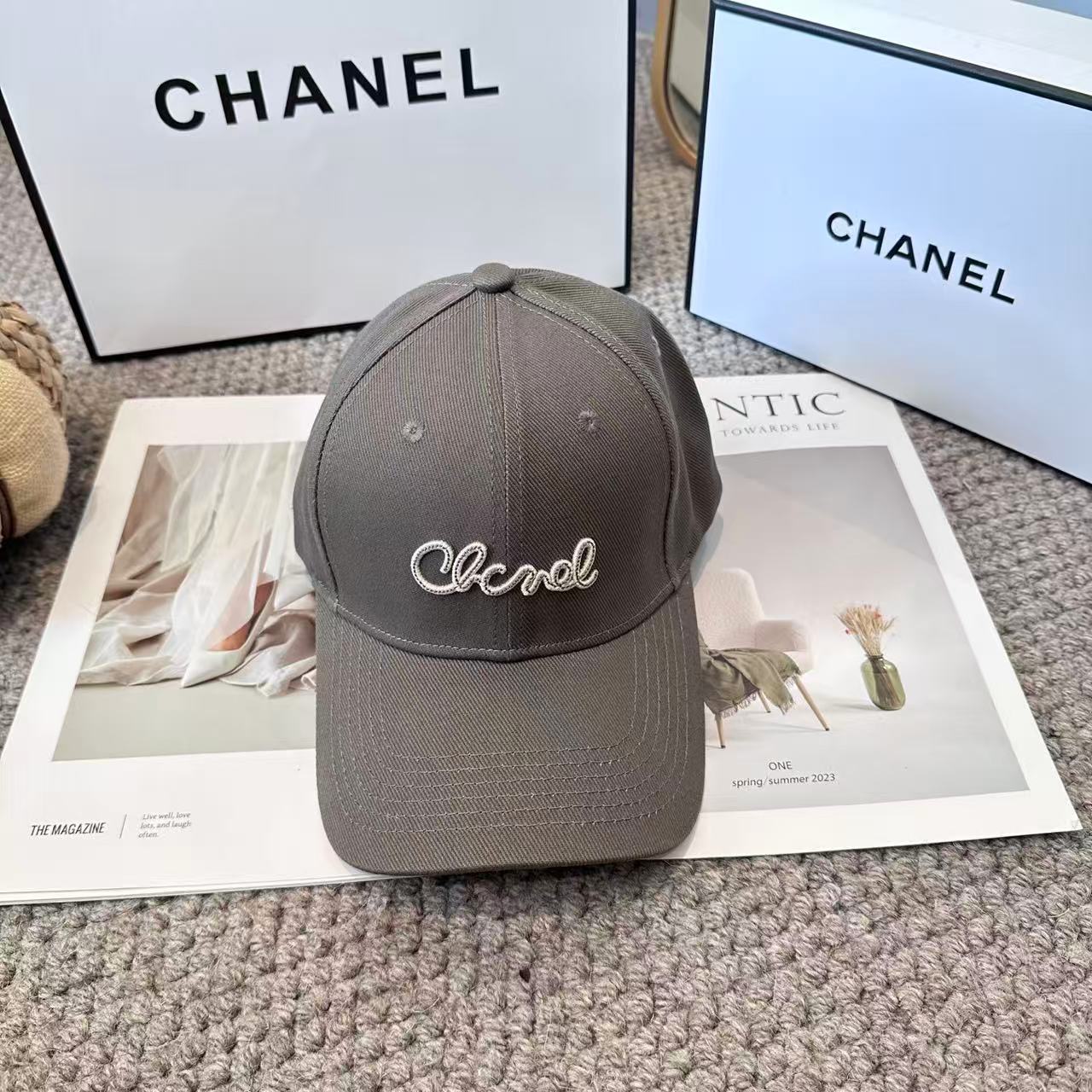 New Minimalist Embroidered Logo Baseball Cap