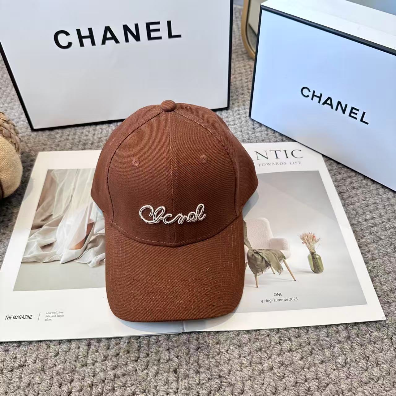 New Minimalist Embroidered Logo Baseball Cap