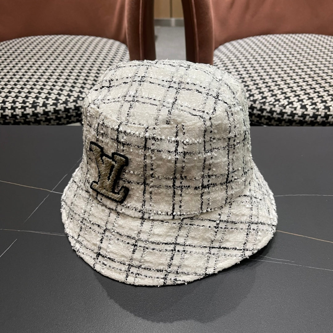 New Small Label Checkered Fisherman's Hat for Women