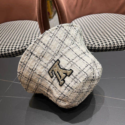 New Small Label Checkered Fisherman's Hat for Women