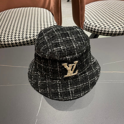 New Small Label Checkered Fisherman's Hat for Women