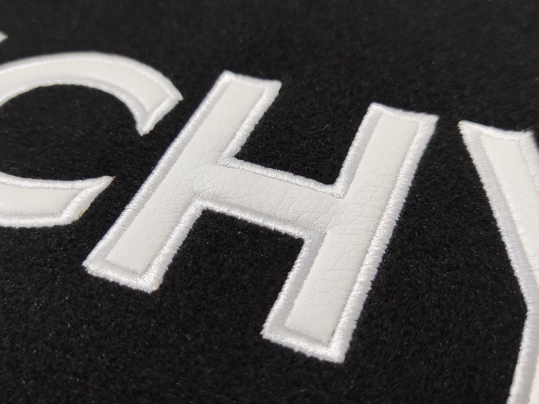 25fw White pebbled leather sleeve baseball jacket