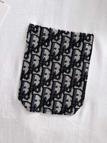 25 long-sleeved patch logo T-shirt