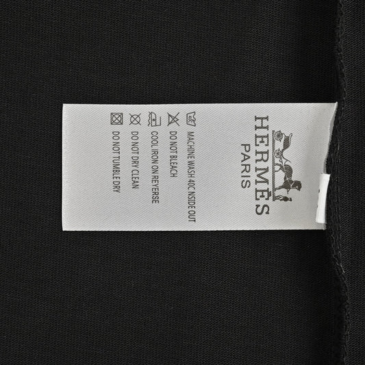 Small embroidered short sleeved shirt
