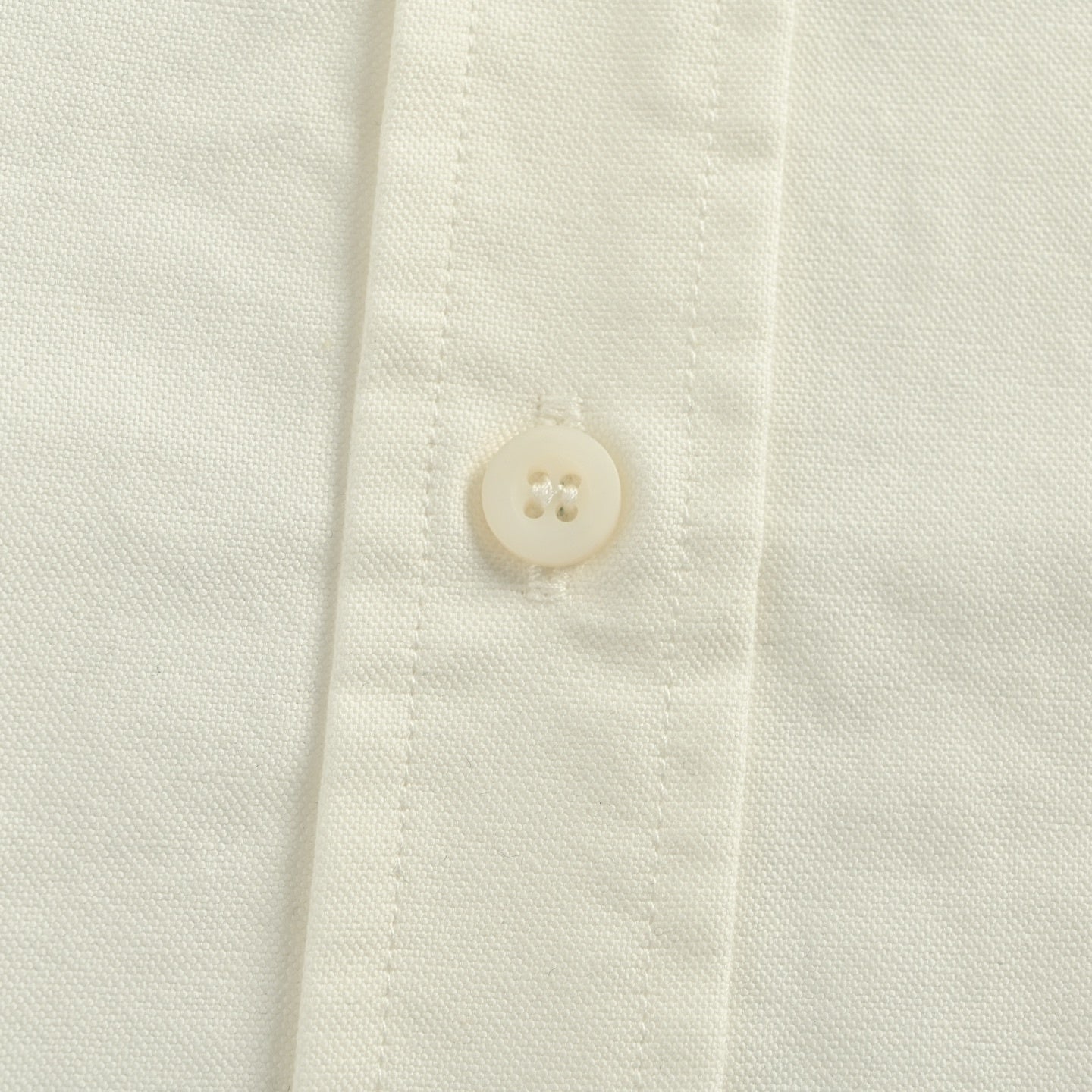 25Fw Round Label Embroidered Long-Sleeve Shirt