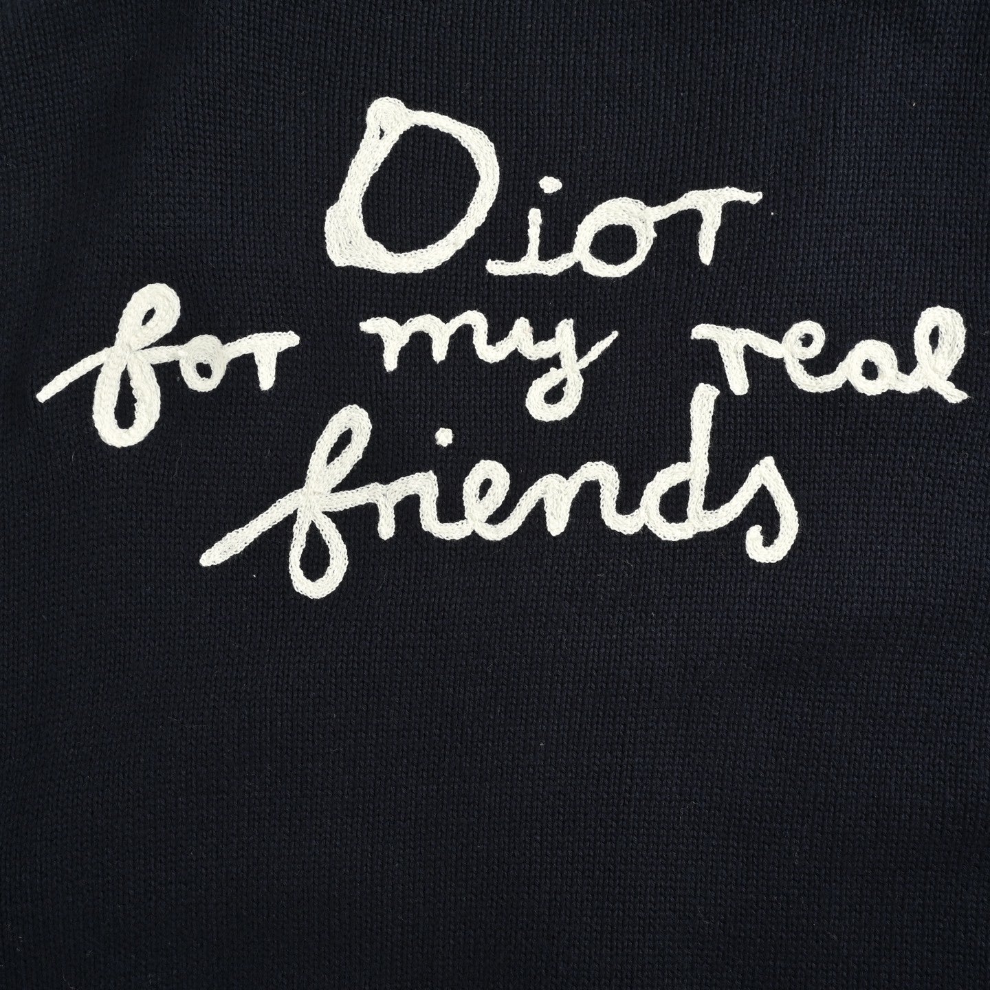 25FW embroidered sweater