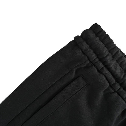 MO 25 Logo Embroidered Shorts