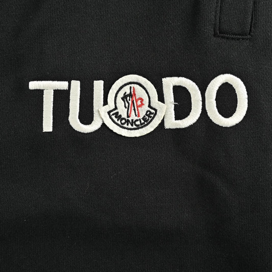 MO 25 Logo Embroidered Shorts