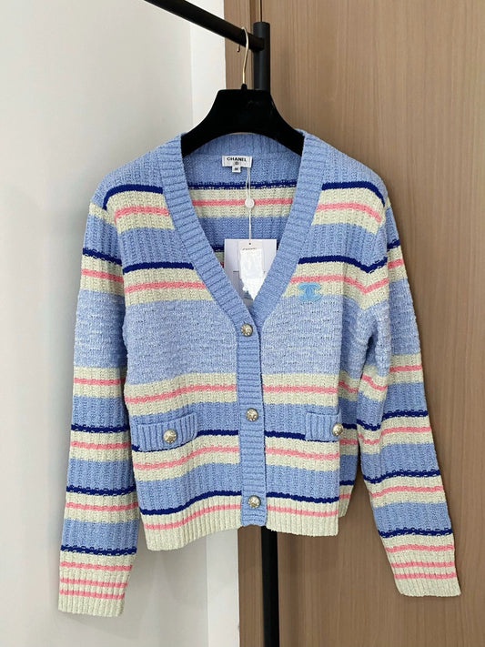 25fw V-neck cardigan