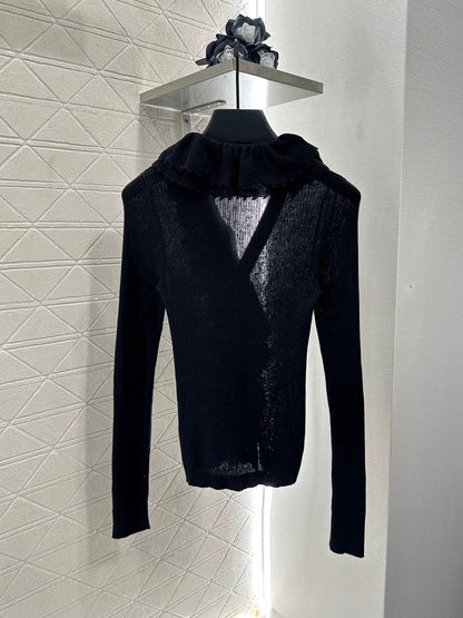 25 3D Lace Lapel Knit Top