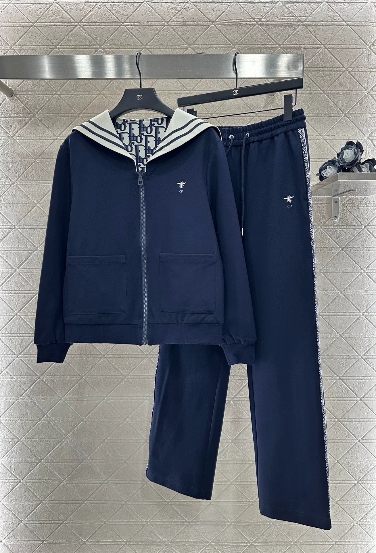 25fw Double sided hooded jacket and long pants set