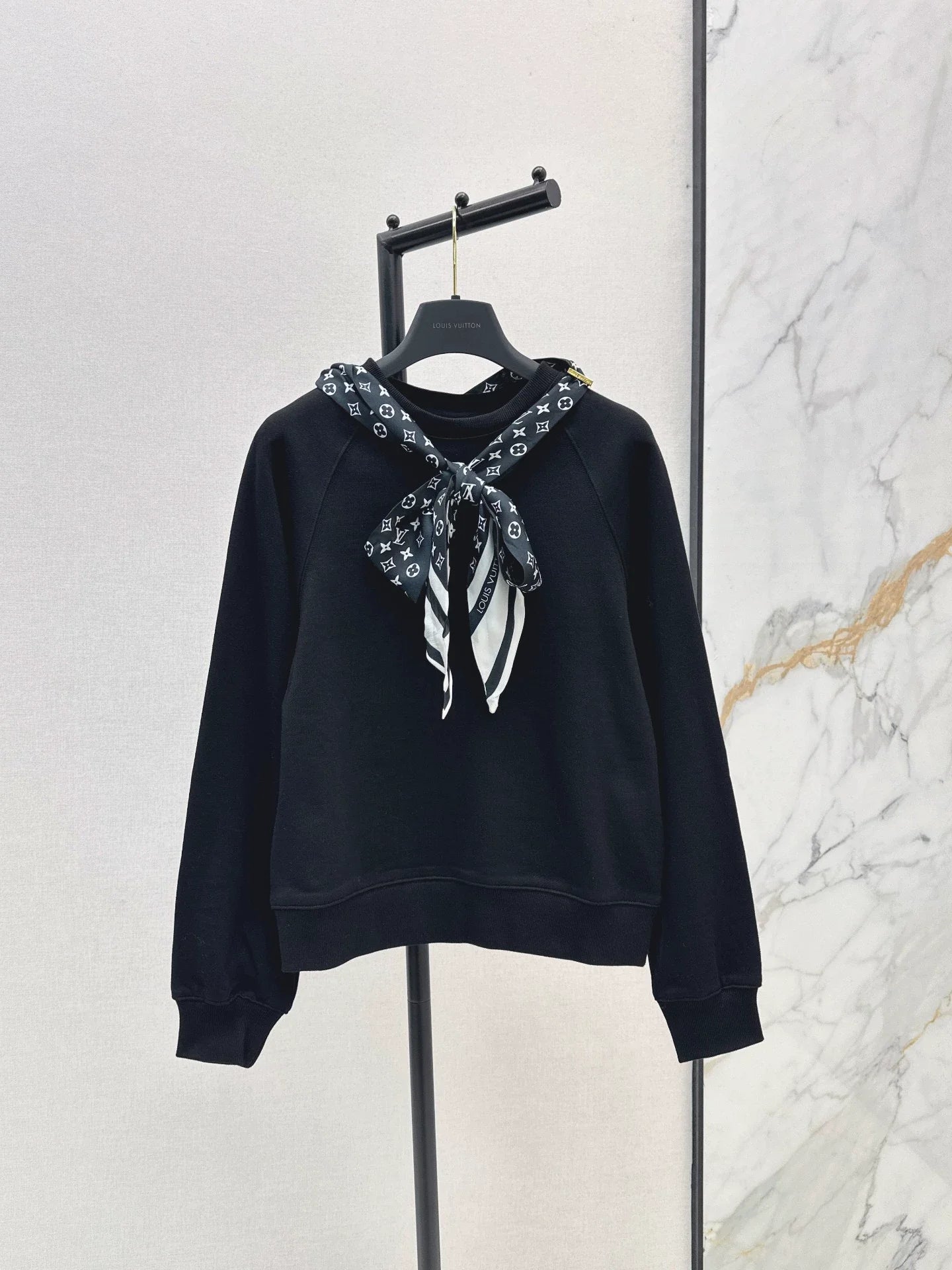 25fw Silk scarf pullover hoodie