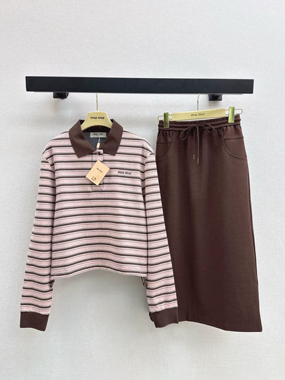 25 Striped casual suit
