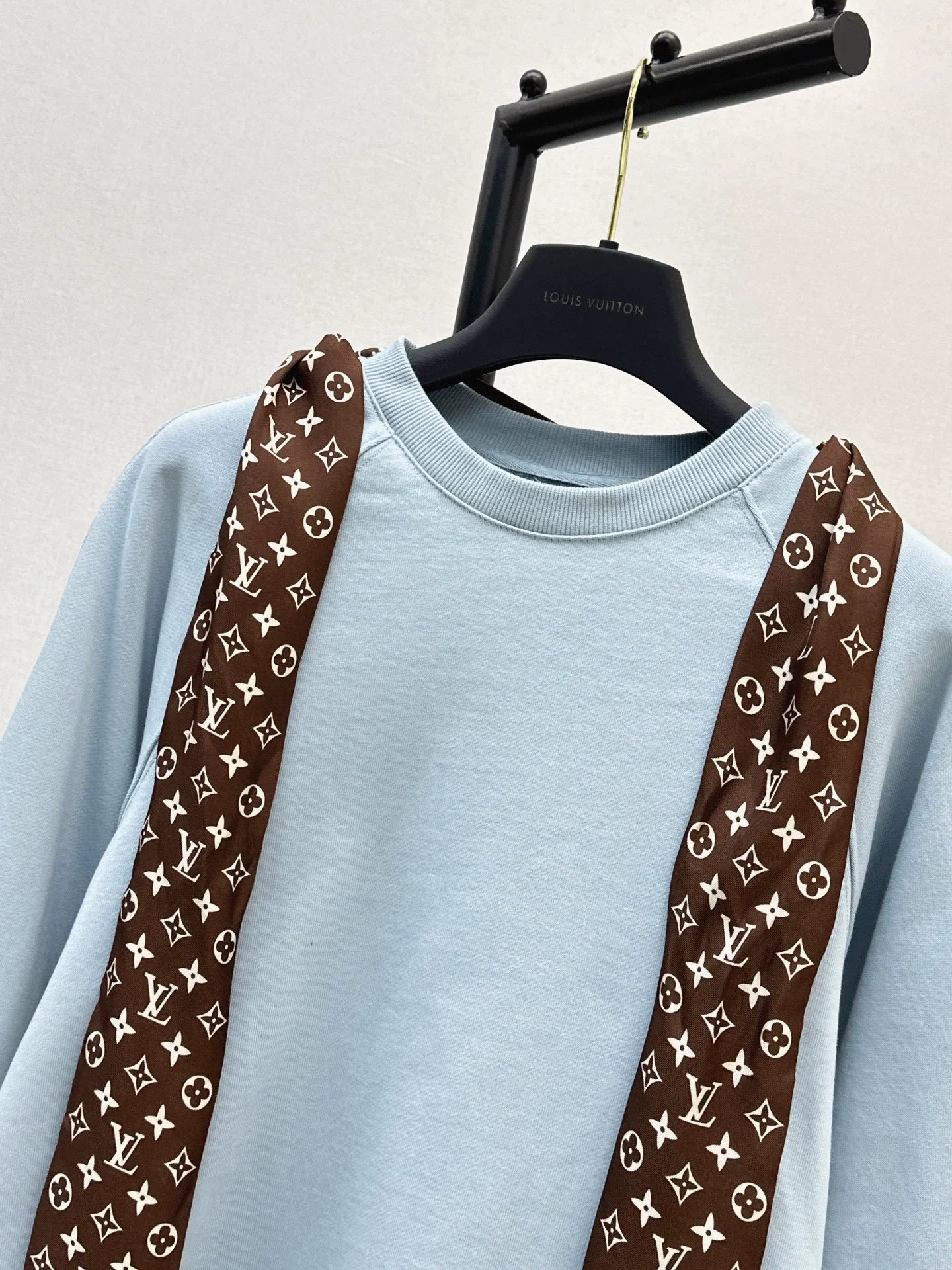 25fw Silk scarf pullover hoodie