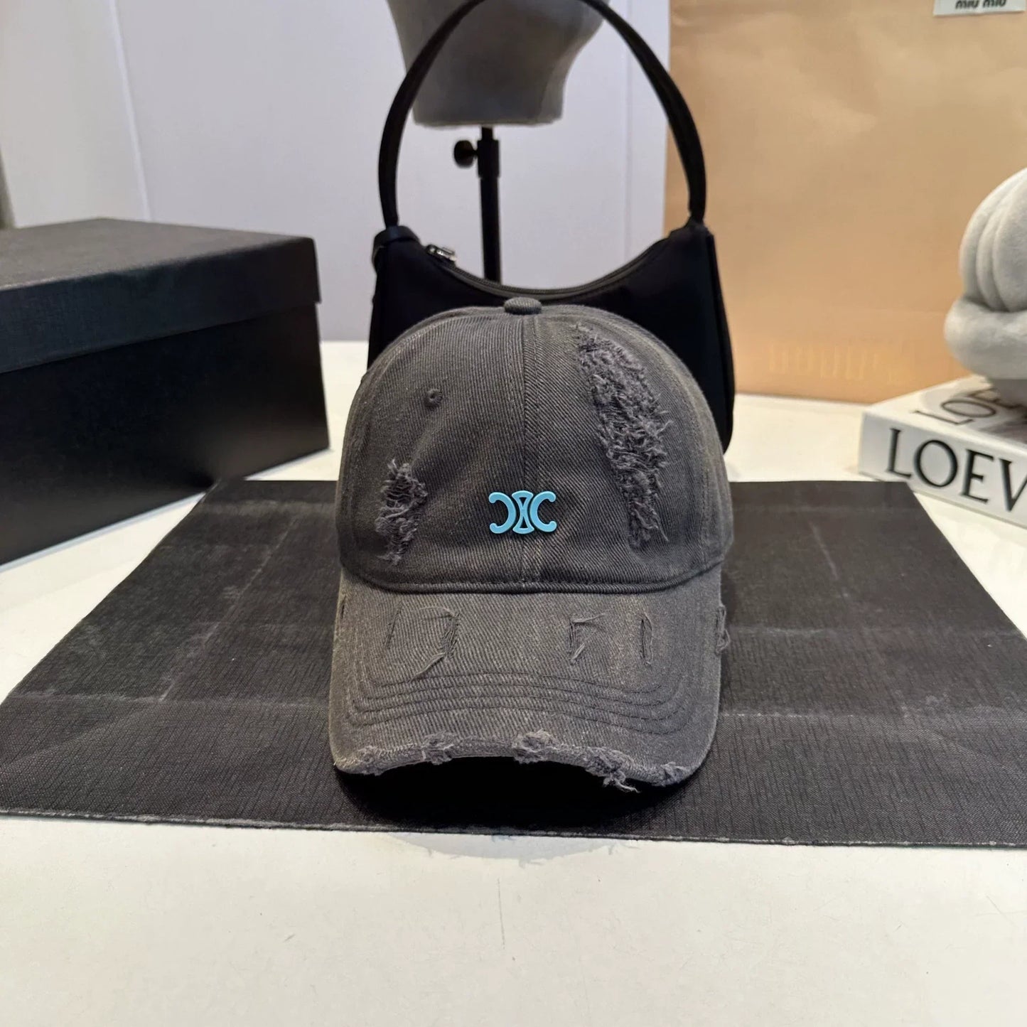 25 New Simple logo baseball cap