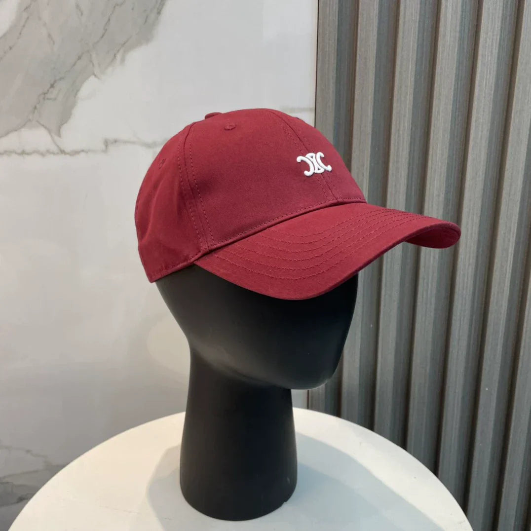 Simple embroidered logo baseball cap
