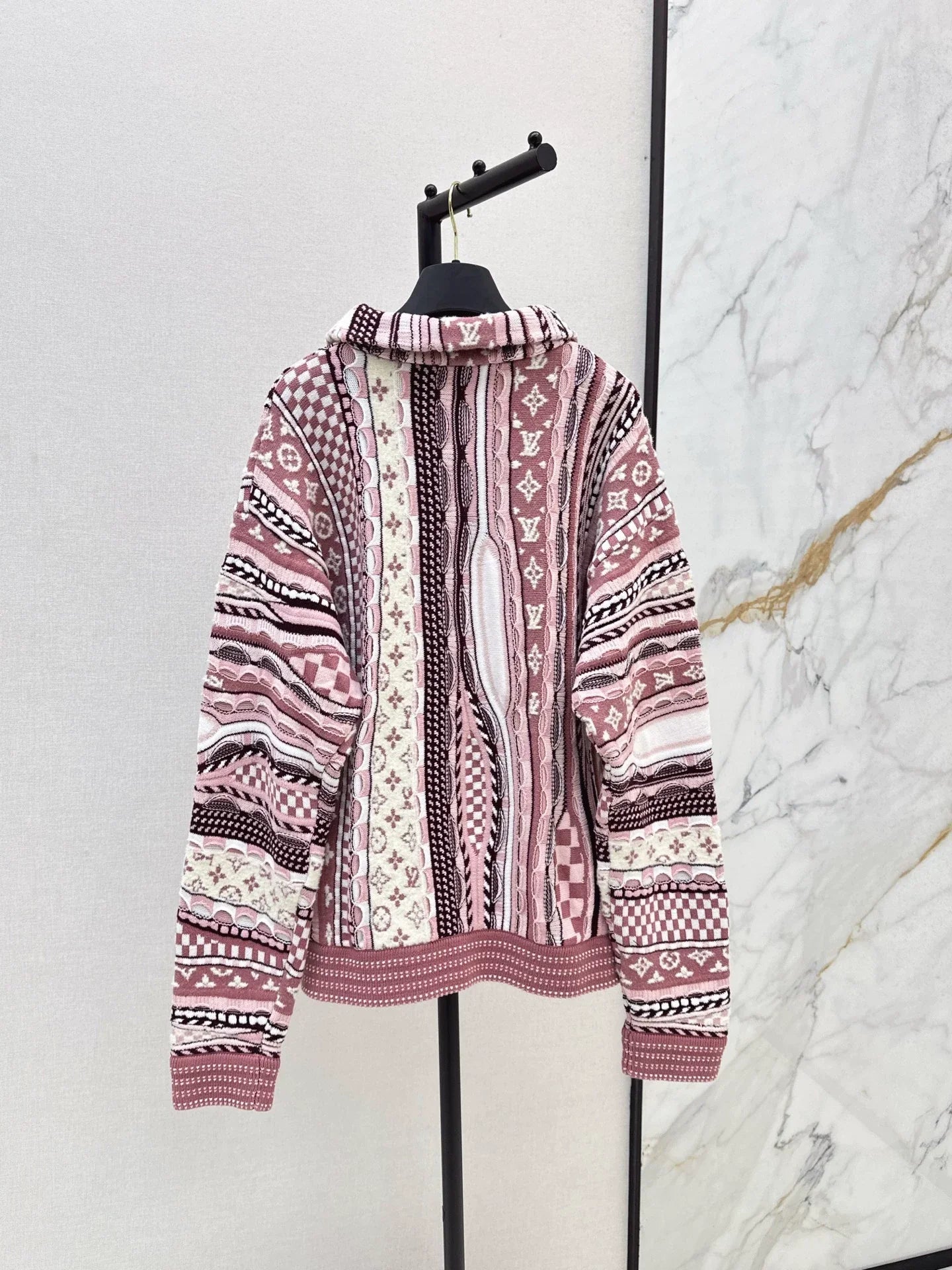 25fw Flower jacquard sweater
