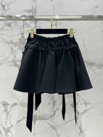 25 new style Hepburn style slim bow tie black A-line short skirt