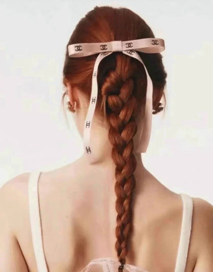 25b bow hairpin
