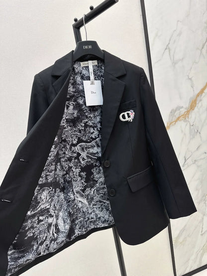 2025 Brooch suit silhouette jacket