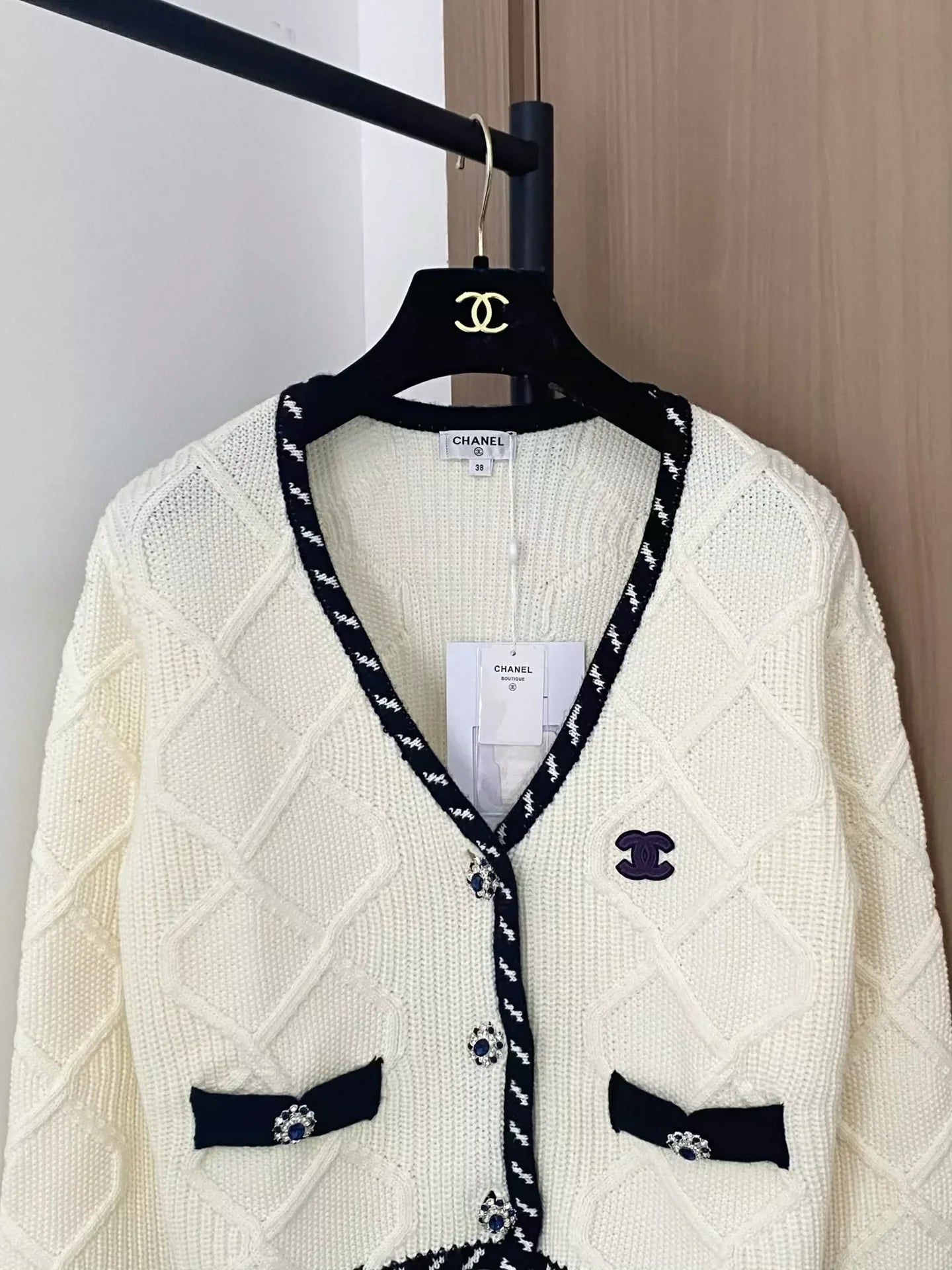 25fw LOGO cardigan